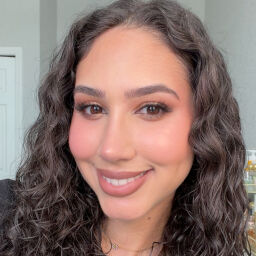 Livia Beauty